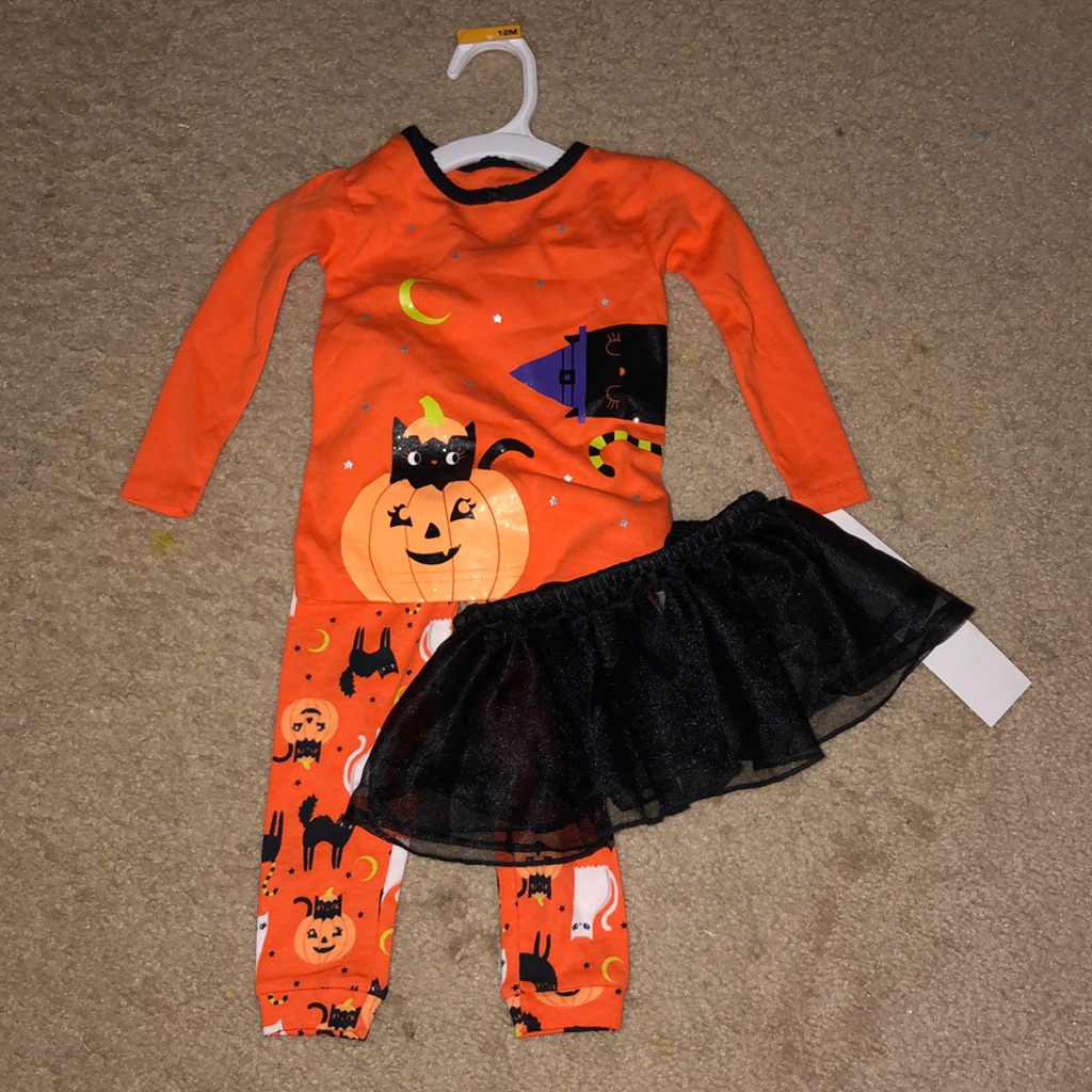 Brand New Carters Infant 3pc